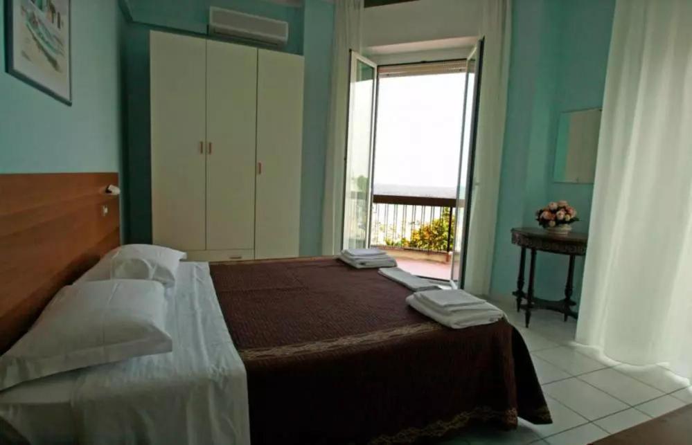 Hotel Acapulco Ρίμινι Εξωτερικό φωτογραφία