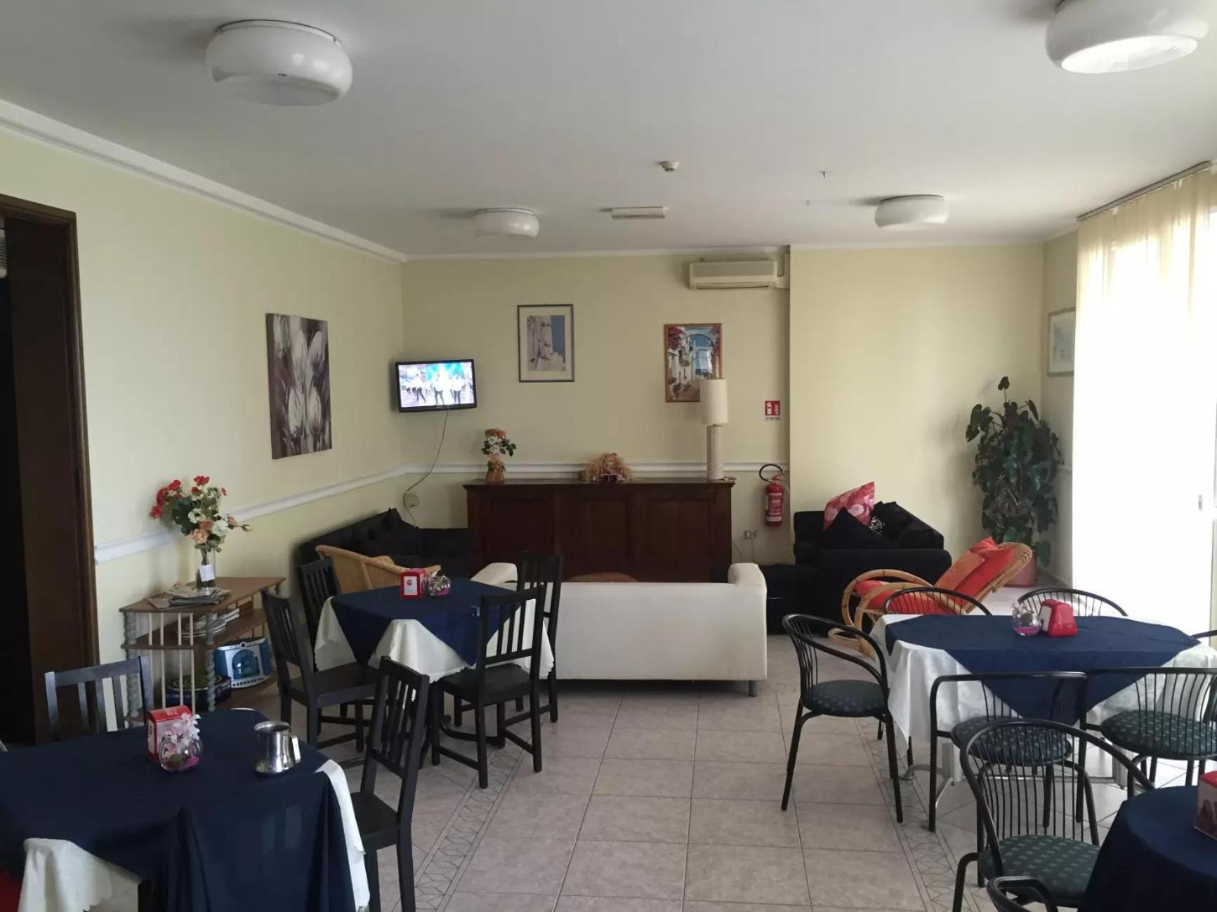 Hotel Acapulco Ρίμινι Εξωτερικό φωτογραφία